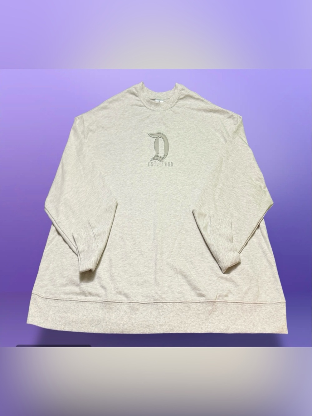 Disney Women’s Cream Crewneck Sweatshirt with 'D' Logo Size 1X